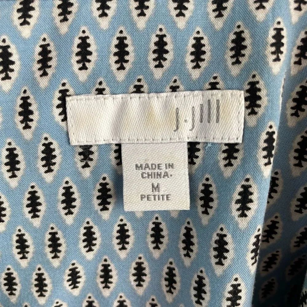 J. Jill Button Down Top Size M Petite EUC - Picture 7 of 9